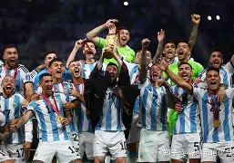 星空体育平台-风云突变菲尼克斯太阳加时末段防线松动，法甲版图或变，压力陡增，细节决定成败的简单介绍